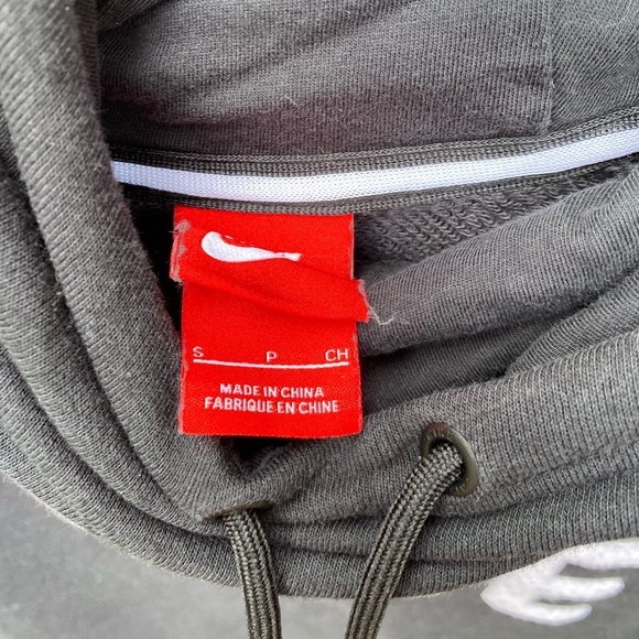 Nike Hoodie - Picture 3 of 3
